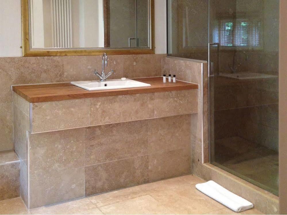 Woodhall Manor Shottisham Екстериор снимка
